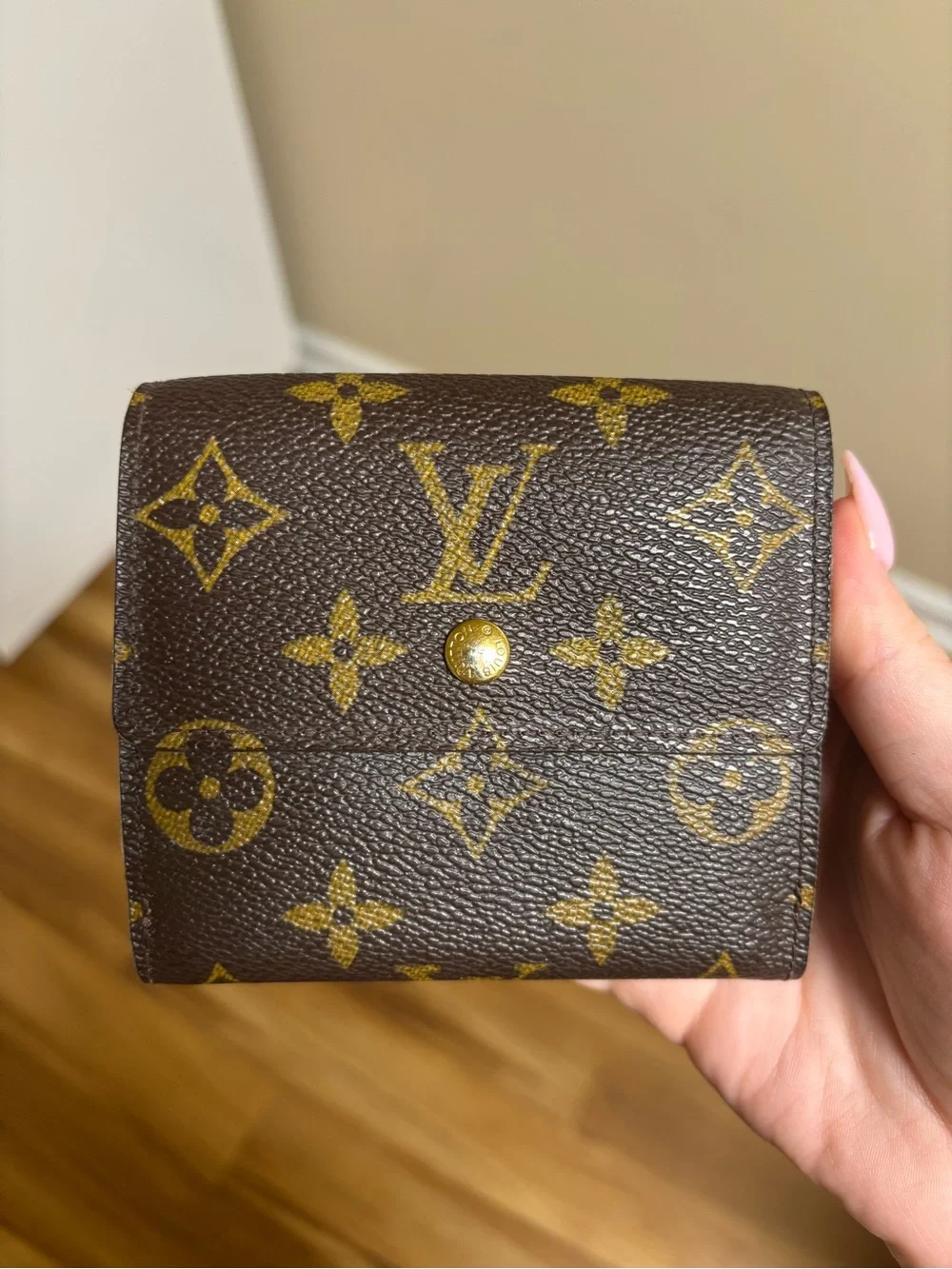 Authentic Louis Vuitton Elise Brown Leather Wallet